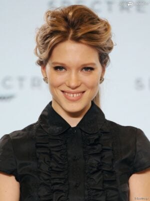 Berlinale Updates: Lea Seydoux, la quintessenza vivente del cinema. Che lascia il red carpet vuoto e gli organizzatori in brache di tela