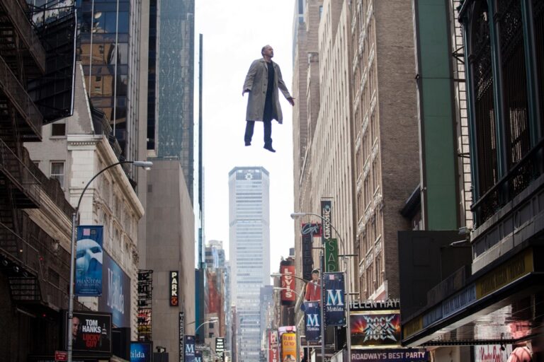 Alejandro González Iñárritu – Birdman