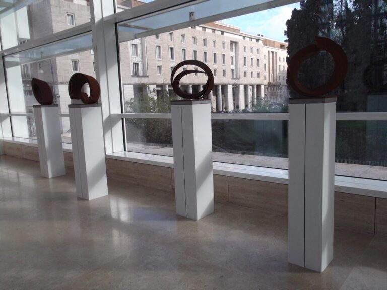 Beverly Pepper - veduta della mostra presso il Museo dell'Ara Pacis, Roma 2015