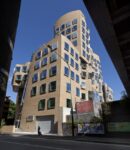 Frank Gehry UTS School Sydney foto Andrew Worssam 1 Frank Gehry e il “sacchetto di carta accartocciata”. Inaugurata a Sydney la scuola della University of Technology, debutto dell'archistar in Australia