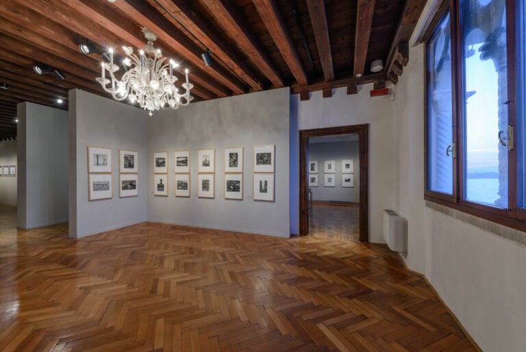 Giudecca Fotografia Casa dei Tre Oci Venezia Da Venezia immagini dell'opening di Giudecca Fotografia. Da Gillo Dorfles a Toni Servillo, a Peppe Barra: personaggi nel mirino di Francesco Maria Colombo