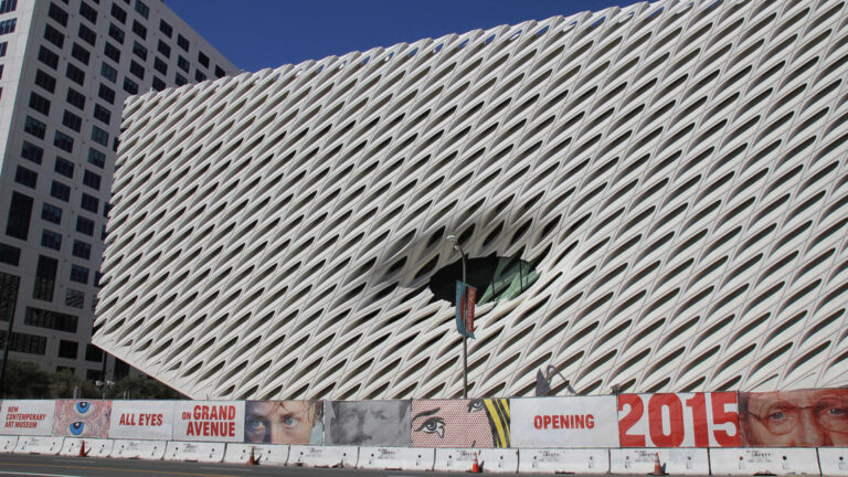 Il Broad museum in progress foto Los Angeles Times Ecco come sarà il Broad Museum di Los Angeles. Immagini dalla one-day preview dell'edificio disegnato da Diller Scofidio + Renfro