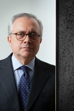 Massimo Di Carlo. Storia familiare della Galleria dello Scudo