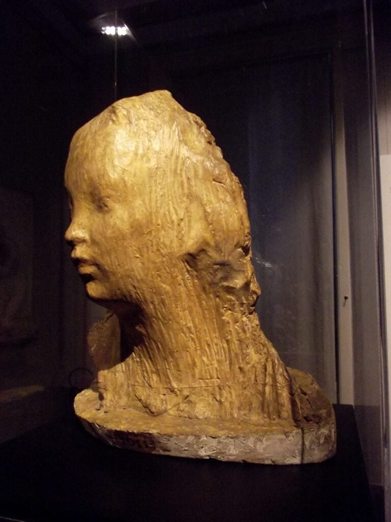 Medardo Rosso GAM Milano 6 Immagini dall'opening della mostra di Medardo Rosso alla Galleria d'Arte Moderna di Milano. Cere, bronzi, e la sorpresa delle fotografie