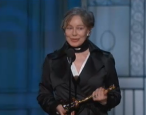 Premi Oscar, vince Milena Canonero per i costumi di Grand Budapest Hotel. Il miglior film dell’anno è Birdman di Alejandro Inarritu, nell’anno d’oro degli eccentrici…