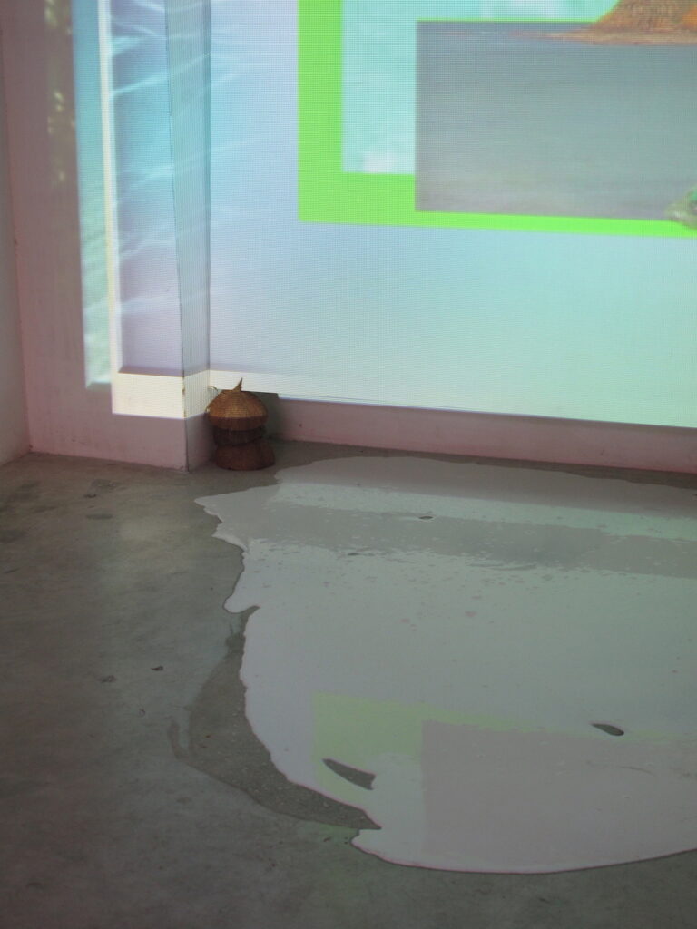 Natália Trejbalová - Over the Horizon - veduta della mostra presso Localedue, Bologna 2015