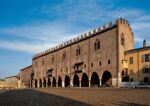 Palazzo Ducale Piazza Sordello Mantova Immagini della Camera degli Sposi di Andrea Mantegna. Il capolavoro mantovano riaprirà il 3 aprile dopo i lavori di adeguamento strutturale e antisismico
