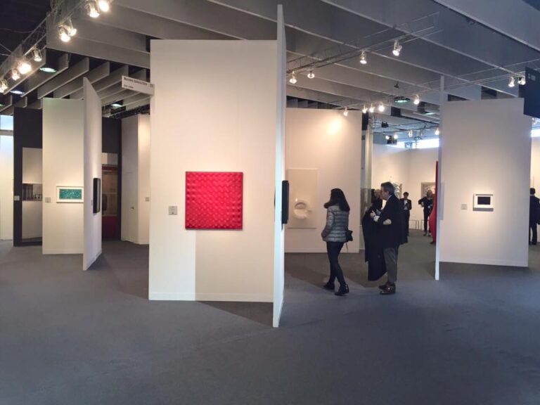 Armory Show 2015 New York 2 New York Updates: immagini dalla preview di Armory Show. Duecento gallerie divise fra Pier 92 e 94, con un bel po' di Italia...