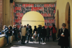 CaLibro Festival 2015 ©Serena Facchin 09 Street artist e poeta: ivan porta a Città di Castello “Il verso più lungo del mondo”. Le foto della performance per CaLibro