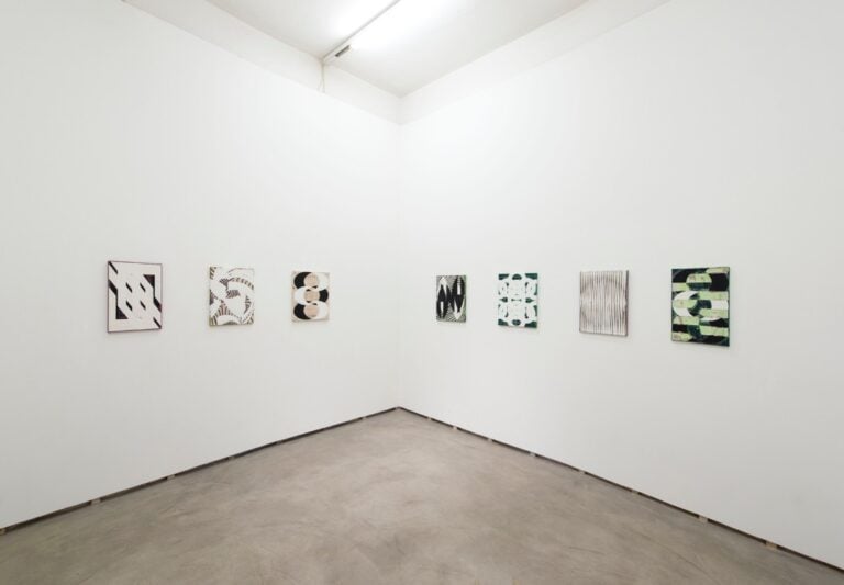 Clara Brörmann – Obenauf - veduta della mostra presso la Galleria Federica Schiavo, Roma 2015 - photo Giorgio Benni