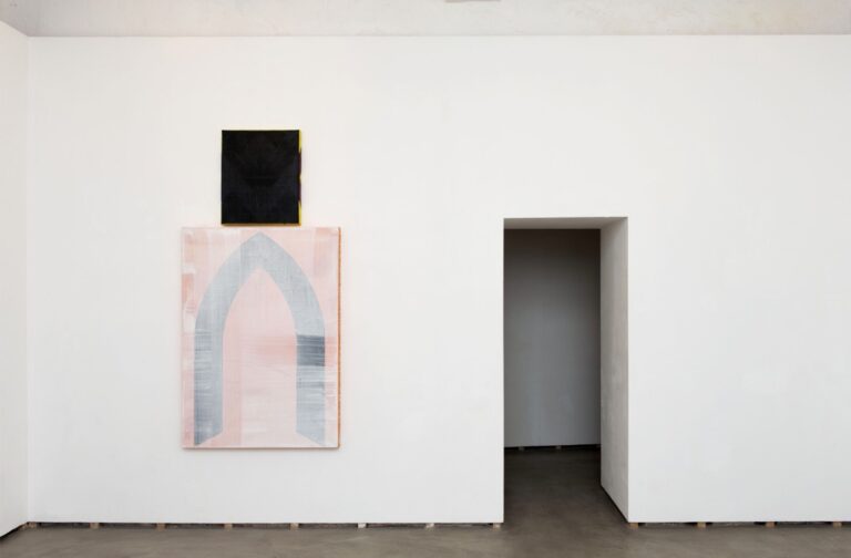 Clara Brörmann – Obenauf - veduta della mostra presso la Galleria Federica Schiavo, Roma 2015 - photo Giorgio Benni