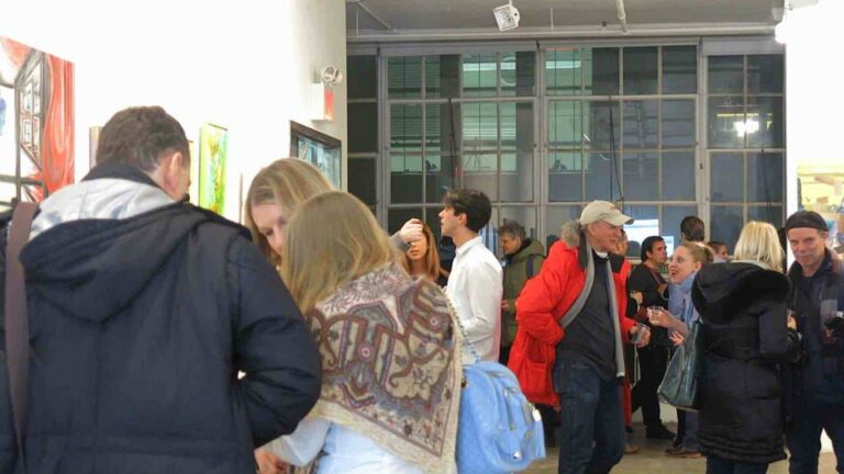 Clio Art Fair 2015 VIP opening 2 New York Updates: fiere chiuse, ultime immagini da Clio Art Fair e Art on Paper, rassegne piccole e giovani ma con identità ben delineate