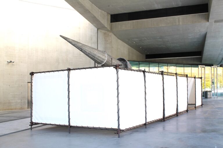 Huang Yong Ping, Construction Site, 2007 - photo Cecilia Fiorenza - courtesy dell'artista e Galerie Kamel Mennour
