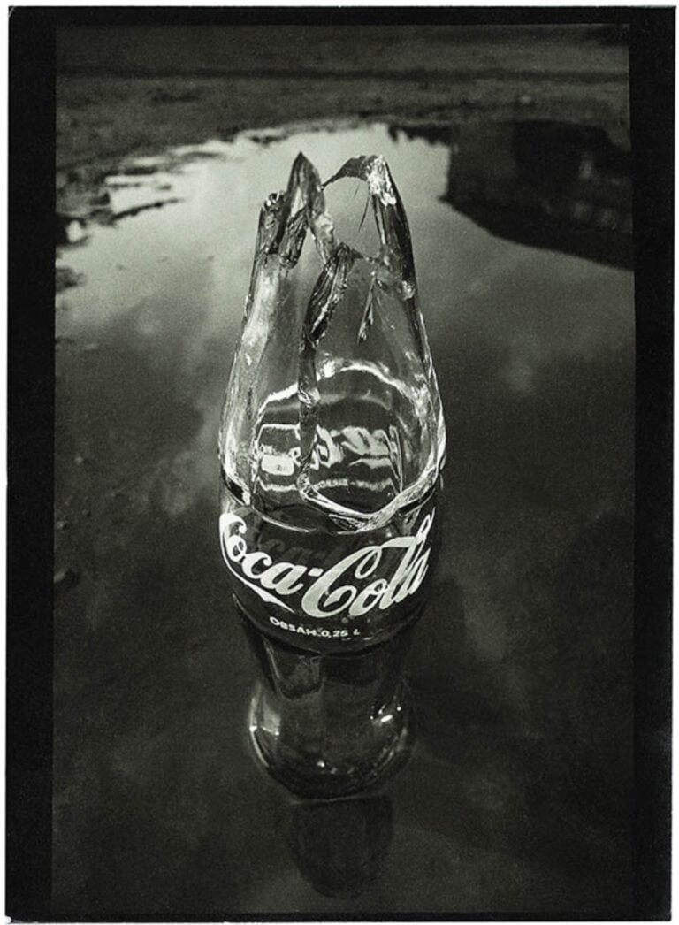 The Coca Cola Bottle An American Icon at 100 foto High Museum Atlanta 10 Coca-Cola da antologia. Per il centenario l'High Museum di Atlanta mette in mostra l'arte ispirata dalla celebre bottiglia: ecco le immagini