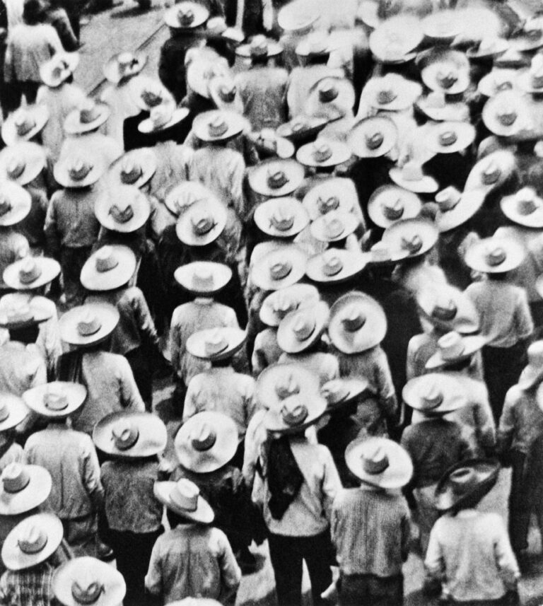 Tina Modotti, Marcia di campesinos, Messico, 1928