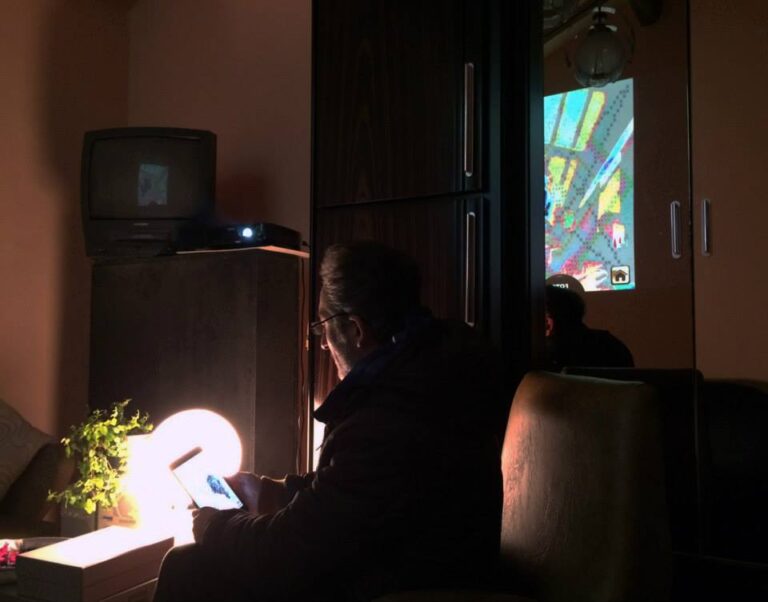 Vincenzo Marsiglia – Theatre (Home) Interactive - veduta della mostra presso Sponge Arte Contemporanea, Pergola 2015