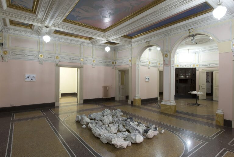 Andrea Mastrovito, Here the Dreamers Sleep, 2015 - Exhibition view, Museo H.C. Andersen - foto Giorgio Benni, courtesy Boxart, Verona