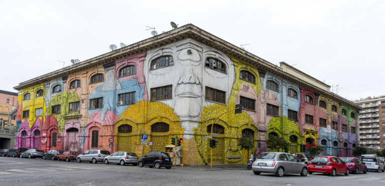 Blu Senza Titolo 2013 foto Giorgio Benni STREETART ROMA, la guida che mancava. Tutti i murales in una app