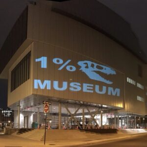 Il Whitney Museum di Renzo Piano sotto attacco. Gli ambientalisti inscenano una finta inaugurazione contro il museo e il gasdotto sotto le sue fondamenta