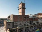 MAAM - Edificio centrale. Sulla torre il telescopio, opera di Gian Maria Tosatti e simbolo di Metropoliz - photo Giuliano Ottaviani