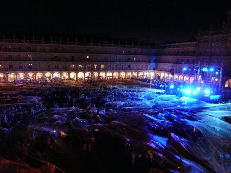 Mascheramento Urbano a Plaza Mayor, Salamanca, 2011