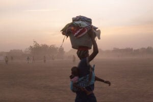 Capalbio Fotografia, torna il festival diretto da Marco Delogu. Edizione dedicata al paesaggio: con un premio per giovani fotografi nato all’ippodromo…