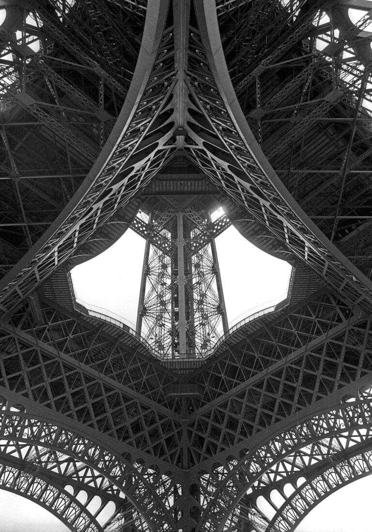 Paolo Vigevani, La Tour Eiffel (Parigi 1970)