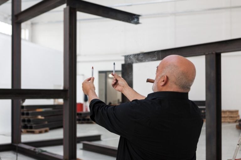 Pedro Cabrita Reis – Il palazzo vuoto - veduta della mostra presso la Galleria Giorgio Persano, Torino 2015