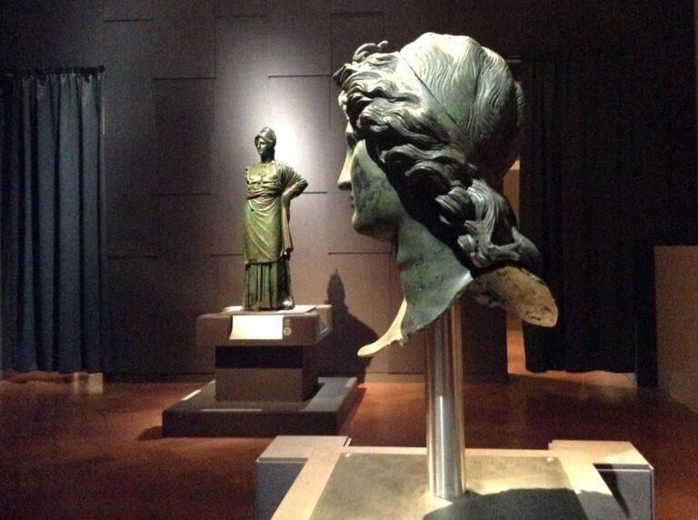 Potere e pathos. Bronzi del mondo ellenistico - veduta della mostra presso Palazzo Strozzi, Firenze 2015 - photo Marta Santacatterina