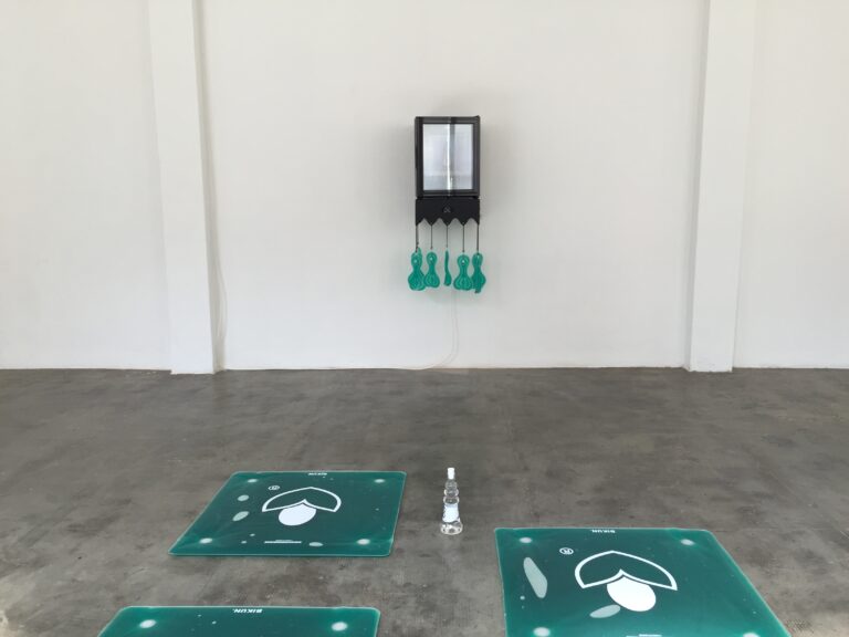 Pure Disclosure Marselleria Milano 1 Milano Updates: design artistico e “impegnato”. Alla Marselleria parte il progetto Pure Disclosure, ecco le immagini dall'opening...