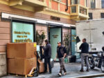 Allestimento in corso per il Taschen Store di via Meravigli a Milano