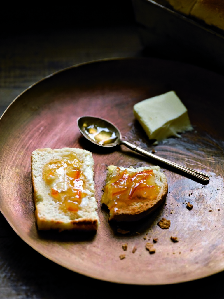 7 © Robyn Lea Jacksons White Bread with local handmade preserves and butter A cena da Jackson Pollock. Un libro, e una mostra al Vittoriano, raccontano il cuoco dietro l’inventore dell’Action Painting