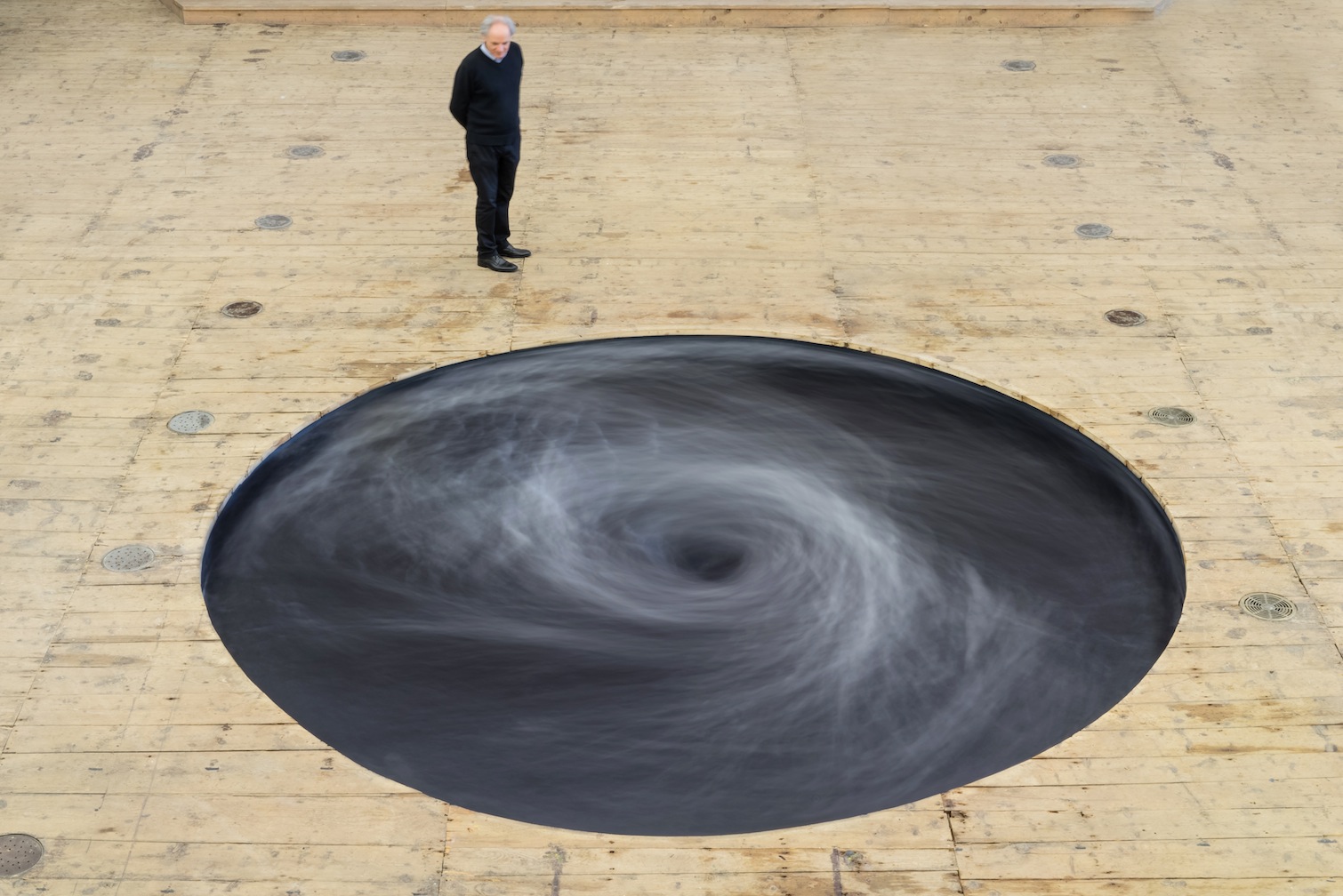 Восстановление страны водоворотов. Аниш Капур. Descension \ Anish Kapoor. Аниш Капур водоворот.