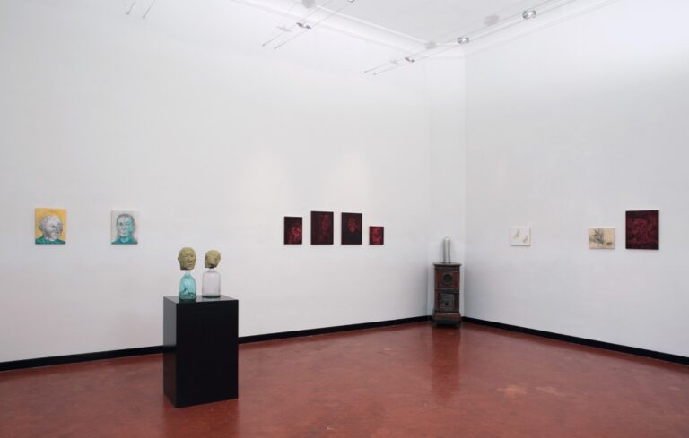 Avish Khebrehzadeh – Red, White, and not Blue - veduta della mostra presso lo Studio SALES di Norberto Ruggeri, Roma 2015