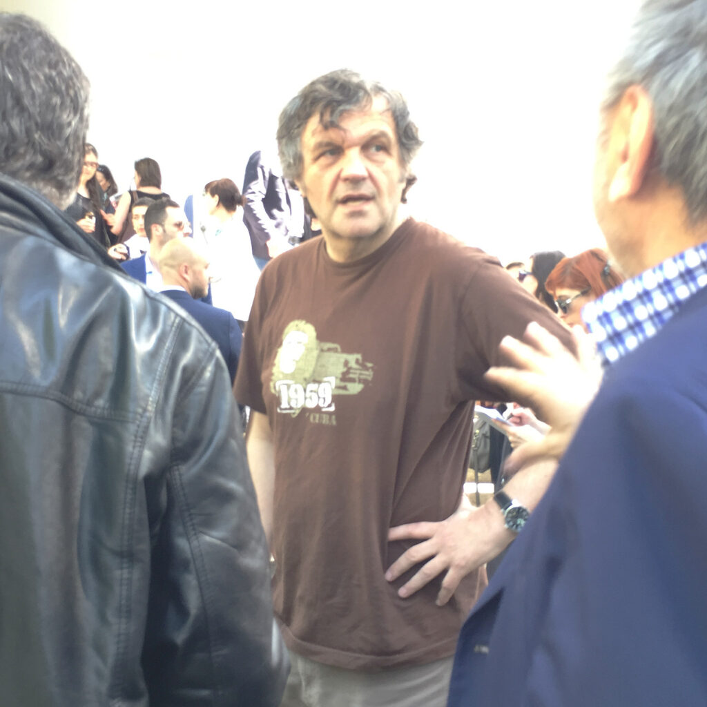 Venezia Updates: intervista a Emir Kusturica, che partecipa a sorpresa all’opening del Padiglione Serbo ai Giardini della Biennale