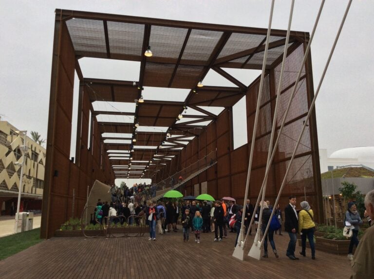 Expo 2015 Padiglione Brasile Expo updates: dalla Polonia alla Francia, all'Irlanda, orti e giardini pensili tra architetture di legno e acciaio
