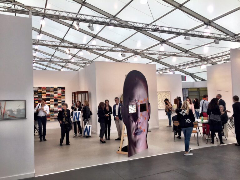 Frieze New York 2015 13 New York Updates: partita un'edizione bombastica di Frieze Art Fair. Tante foto per scoprire una fiera straordinariamente scoppiettante