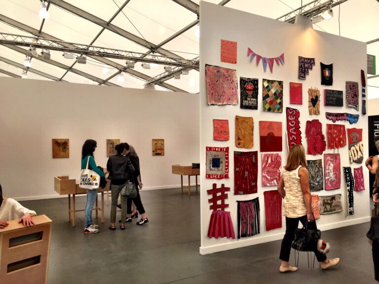 Frieze New York 2015 21 New York Updates: partita un'edizione bombastica di Frieze Art Fair. Tante foto per scoprire una fiera straordinariamente scoppiettante