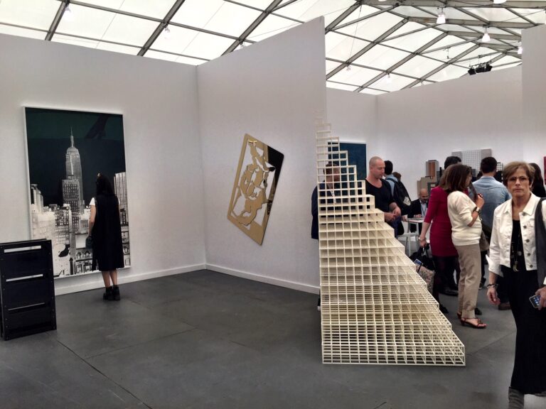 Frieze New York 2015 22 New York Updates: partita un'edizione bombastica di Frieze Art Fair. Tante foto per scoprire una fiera straordinariamente scoppiettante