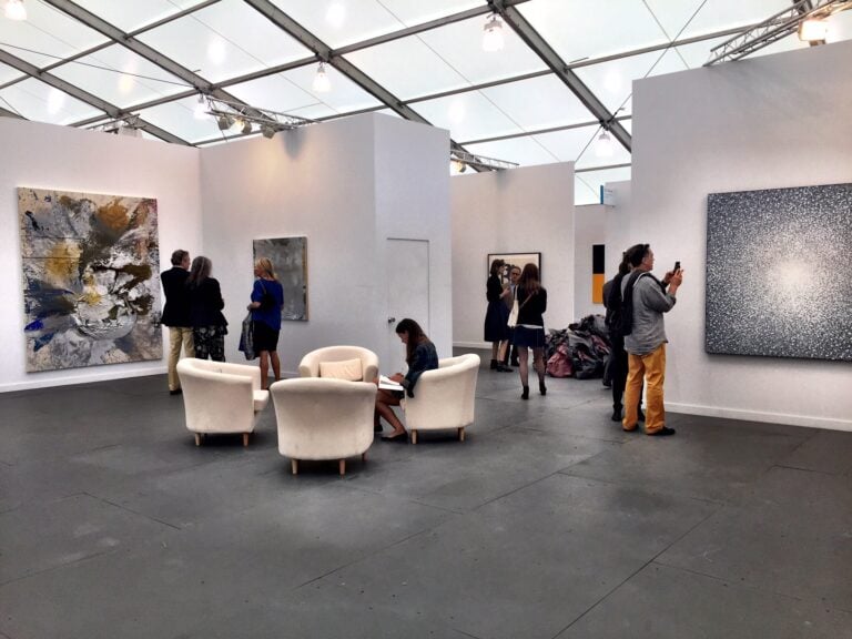 Frieze New York 2015 25 New York Updates: partita un'edizione bombastica di Frieze Art Fair. Tante foto per scoprire una fiera straordinariamente scoppiettante