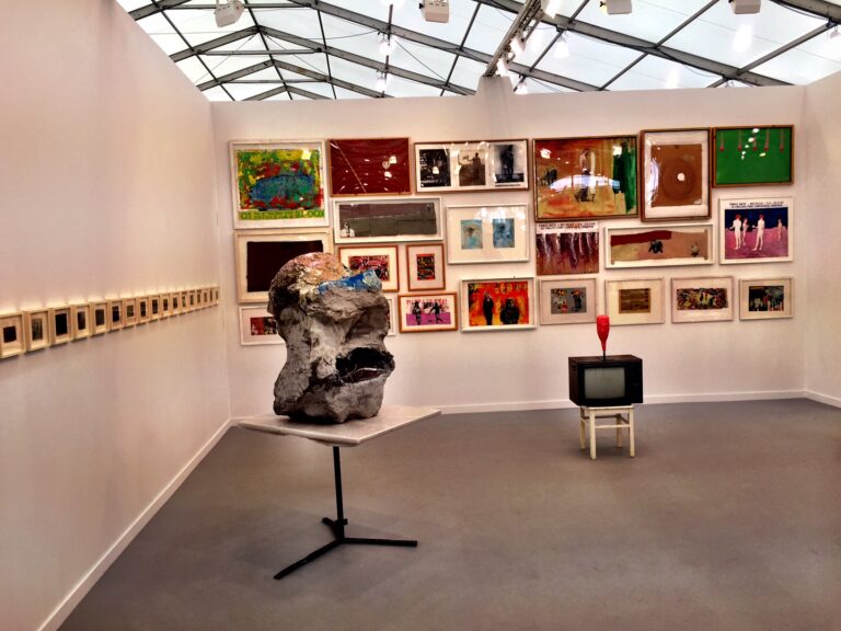 Frieze New York 2015 26 New York Updates: partita un'edizione bombastica di Frieze Art Fair. Tante foto per scoprire una fiera straordinariamente scoppiettante