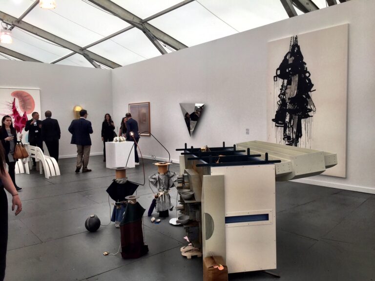 Frieze New York 2015 36 New York Updates: partita un'edizione bombastica di Frieze Art Fair. Tante foto per scoprire una fiera straordinariamente scoppiettante