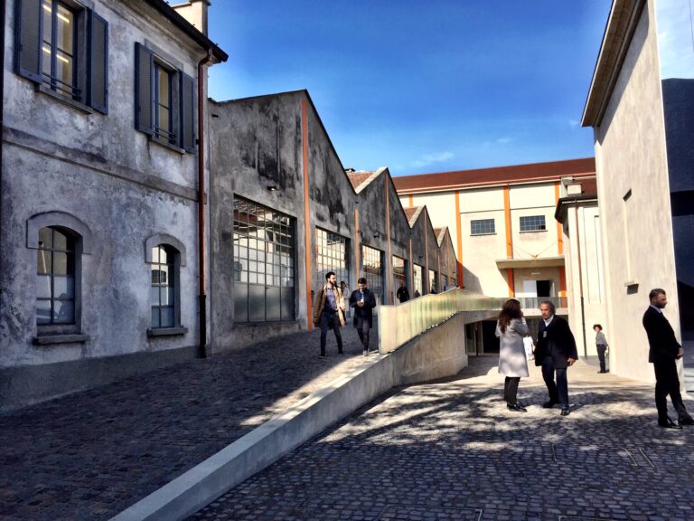 IMG 452251858 7 Apre la nuova Fondazione Prada, ecco le immagini da Milano. Germano Celant ci racconta in video le mostre inaugurali e i progetti futuri