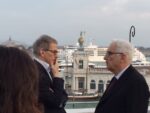 Il Presidente della Biennale Paolo Baratta e Pier Luigi Panza Venezia Updates: la quiete prima della Biennale. Baratta e Enwezor accolgono giornalisti e critici prima del via, ecco chiccera al party a Ca' Giustinian