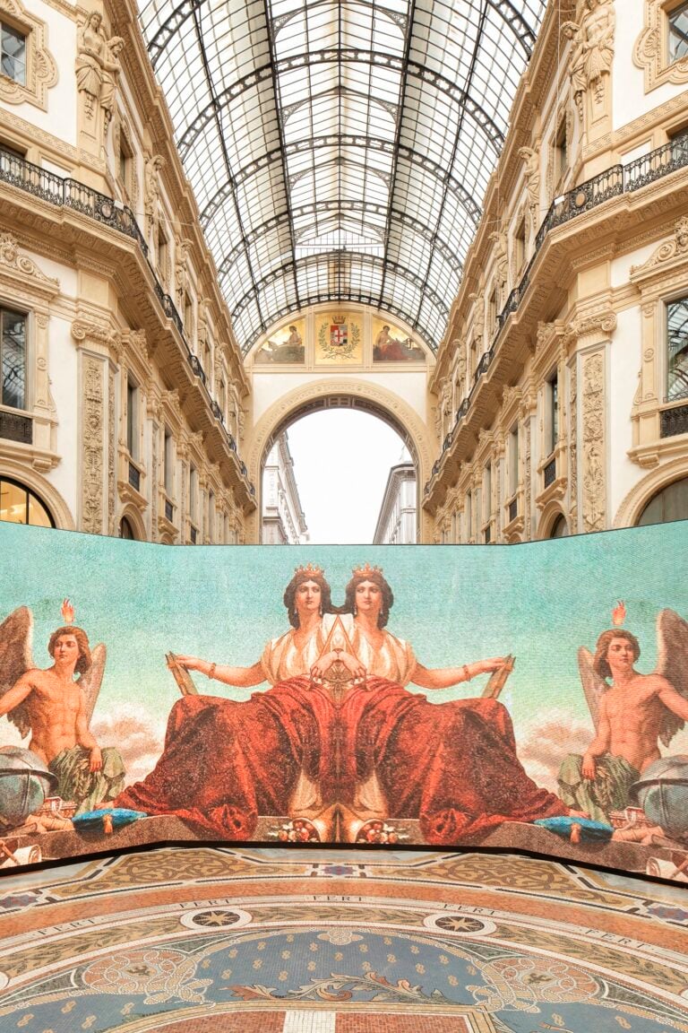 InGalleria Milano foto Giulio Boem 2 Un Caleidoscopio per la galleria Vittorio Emanuele di Milano. Restauro interattivo e viaggi immersivi, tra led wall e architetture effimere