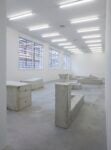 Lara Favaretto – Redefine – veduta della mostra presso la Galleria Franco Noero, Torino 2015 - photo Sebastiano Pellion di Persano