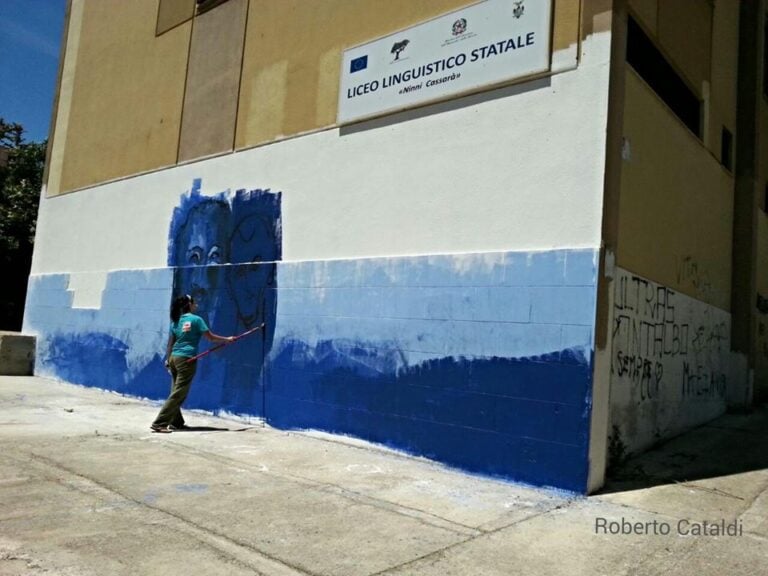 Marisa Polizzi murale per la scuola Ninni Cassarà Palermo foto Roberto Cataldi pagina Facebook SOS Scuola In ricordo di Giovanni Falcone. Arte pubblica a Palermo, il 23 maggio. Il brutto dell'antimafia