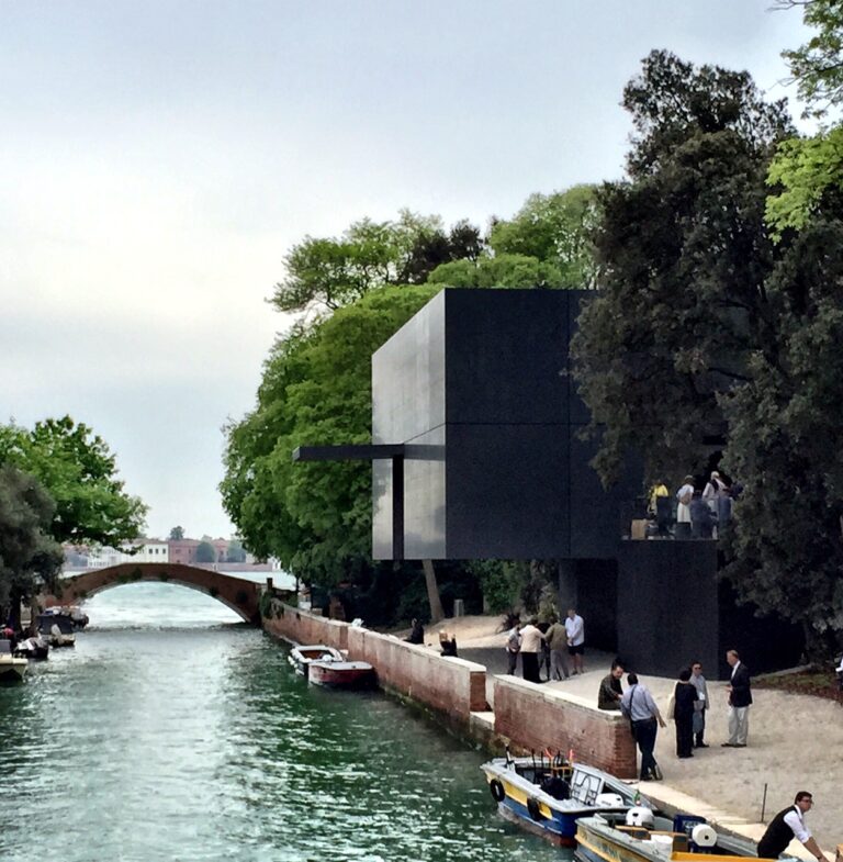 Padiglione Australia1 Venezia Updates. Il trend dei padiglioni nazionali ai Giardini nella Biennale 2015? Intervenire sull’architettura del padiglione stesso