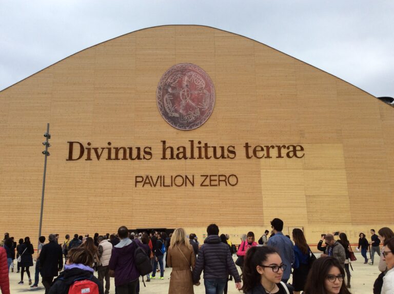 Padiglione Zero Expo Milano 2015 Expo updates: Davide Rampello racconta in video il Padiglione Zero e l'intreccio tra cibo, sapere, vita