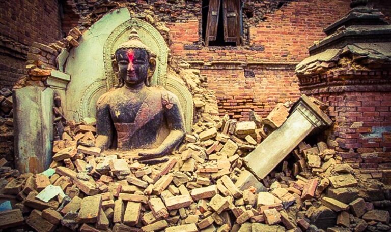 Scultura di Buddha (Bhaktapur 2015) - dopo